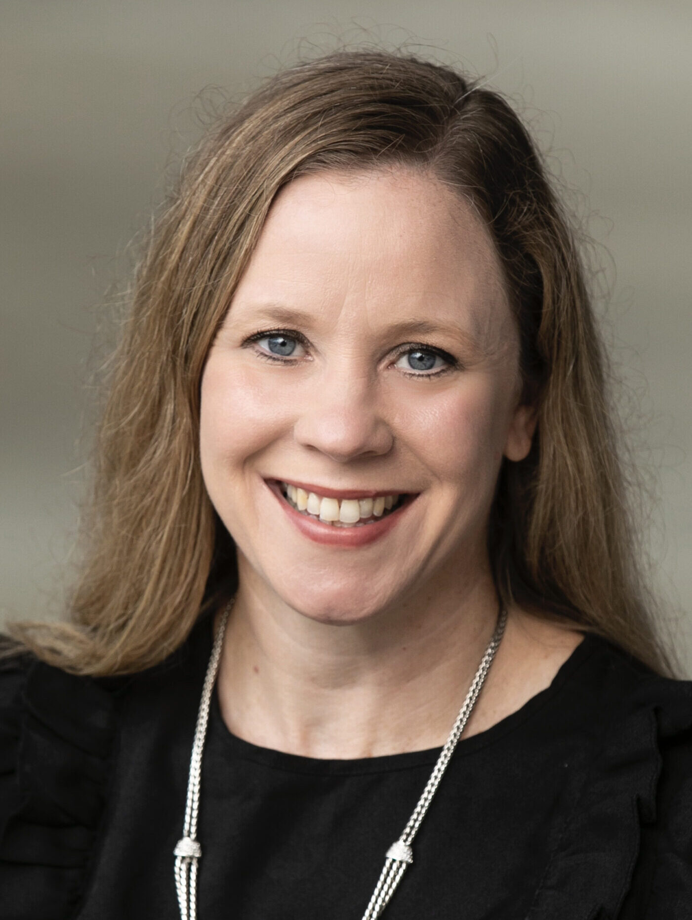 Rosenbusch `00, Dr. Katie